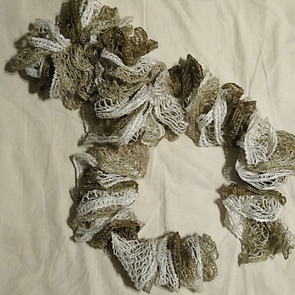 Glittery grey scarf